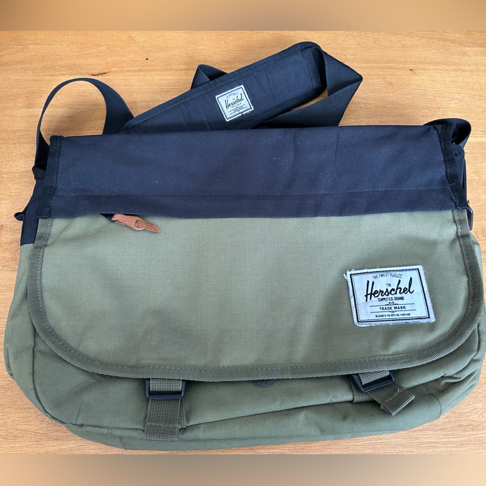 Herschel Laptop Bag